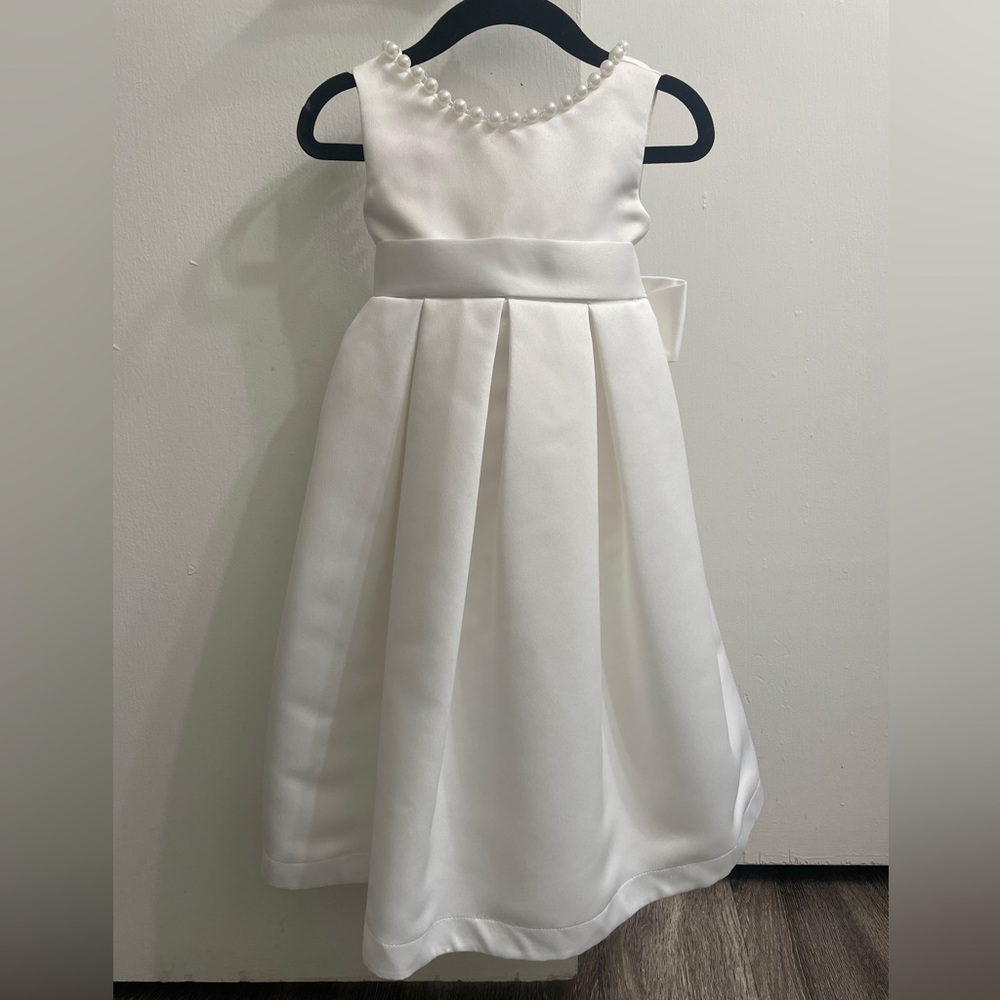 Gorgeous Satin Baby Girl Toddler Dress Ivory Flower Girl Bow Pearls Open Back - Picture 3 of 5